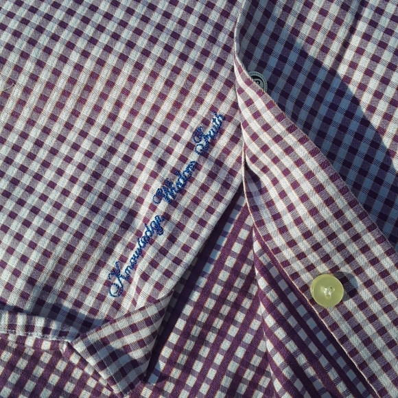 EUC Robert Graham boy's shirt - Picture 2 of 4